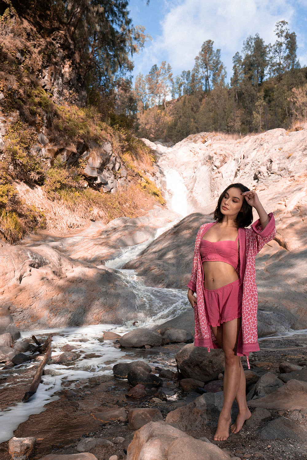 Dandelion Short Kimono - Magenta - Into the Wild by Tulle and Batiste