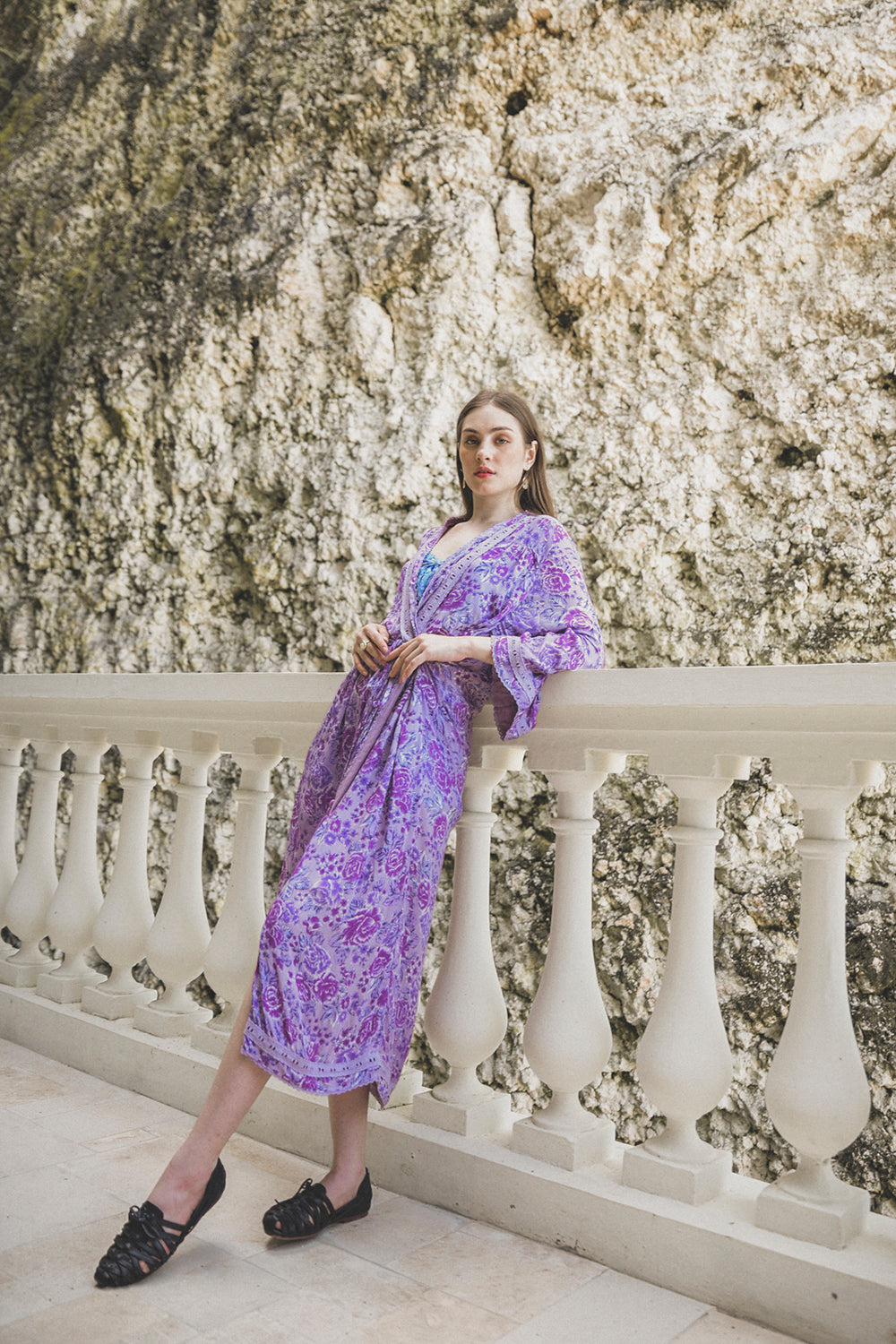 Unwind in luxury with the Peony Long Robe, a modern boho kimono from Tulle and Batiste's Peony collection, lovingly handmade by Balinese artisans with ethical integrity