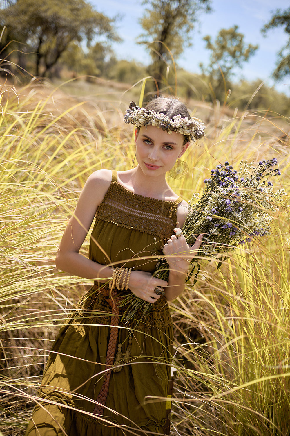 Ethical slow fashion. Free shipping. Easy Returns. Tulle and Batiste