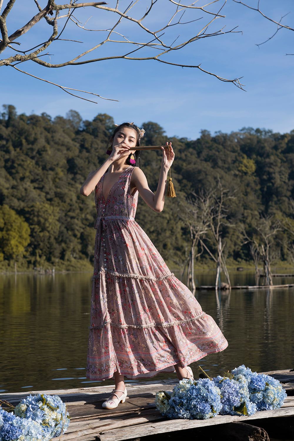 warm maxi dress Neveah Maxi Dress | Warm Taupe