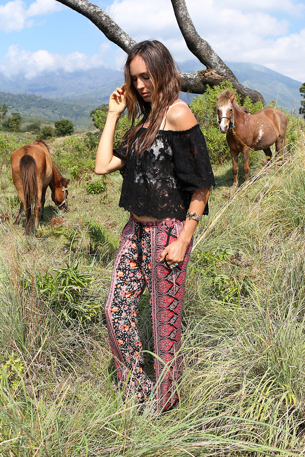 Jamawar Rose Flair Pants - Tulle and Batiste