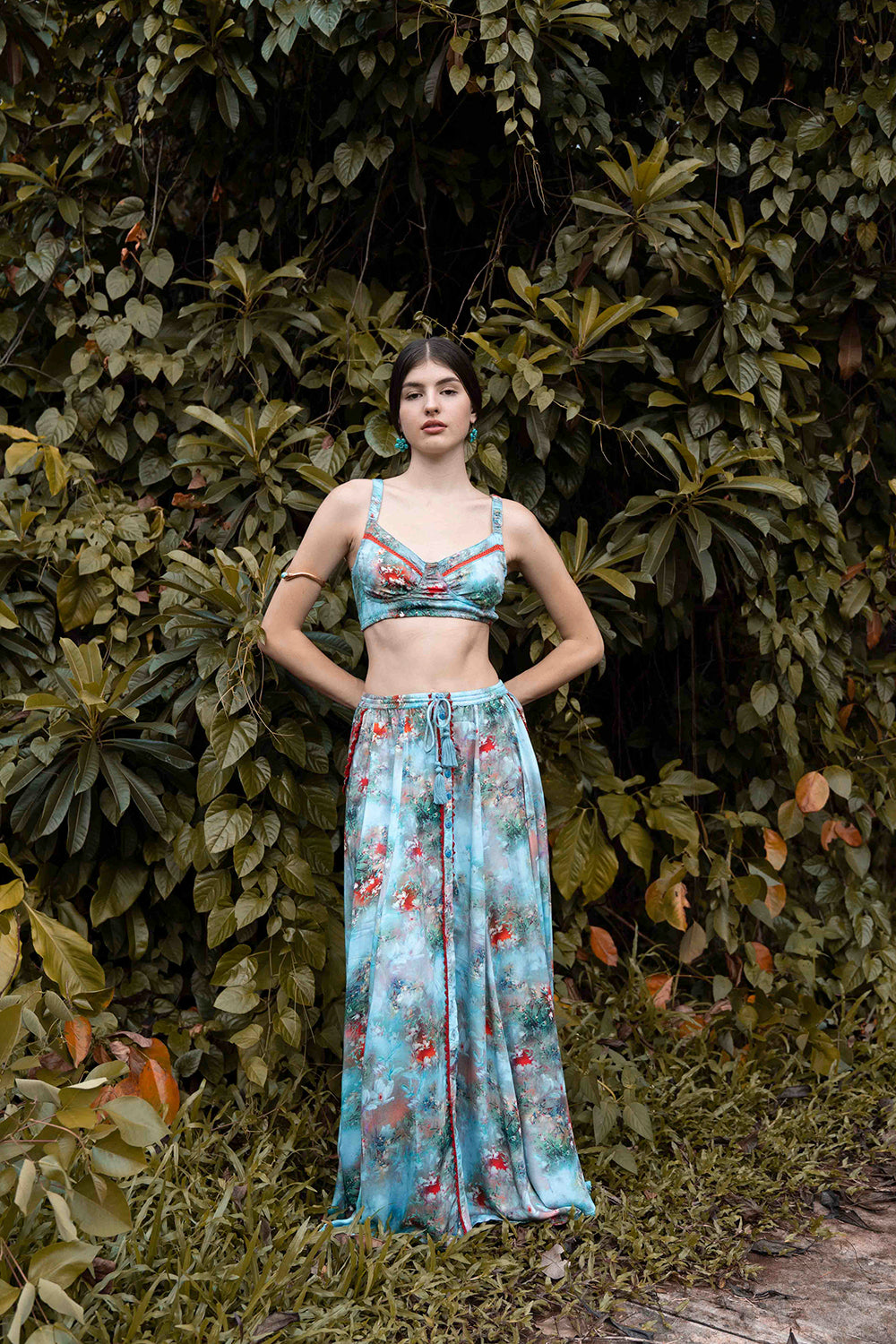 Our beautiful Aveline Maxi Skirt is set to become your new boho wardrobe favorite. Crafted from our 100% LENZING™ ECOVERO™ viscose and perfectly showcasing our Forest Blue print, this skirt is perfect to pair with our Airin Bralette for the ultimate Stevie Nicks inspired look.